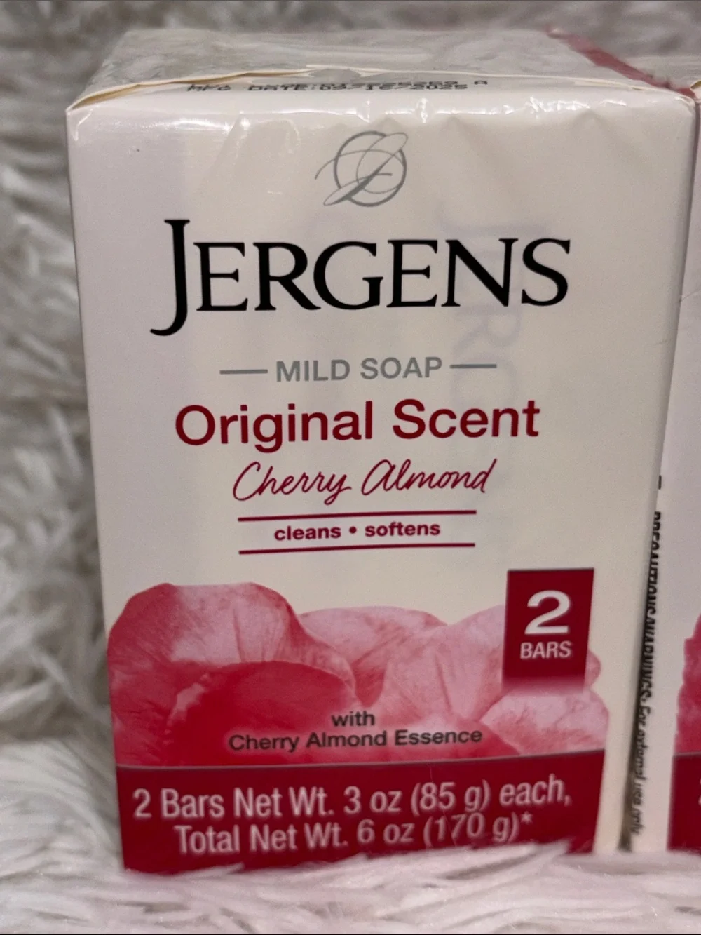 Jergens Mild Soap, Original Scent, Cherry Almond, 2 Bars- 3oz Each (6 BarsTotal)